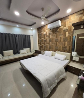 Satyabhama HomeStay-Ruby- Luxury one RK appartment